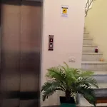 Agora *