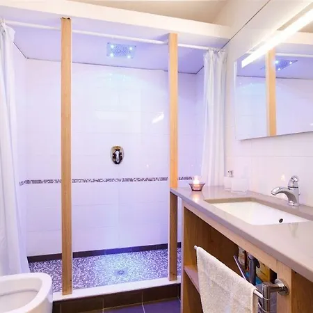 Agora Apartmán *